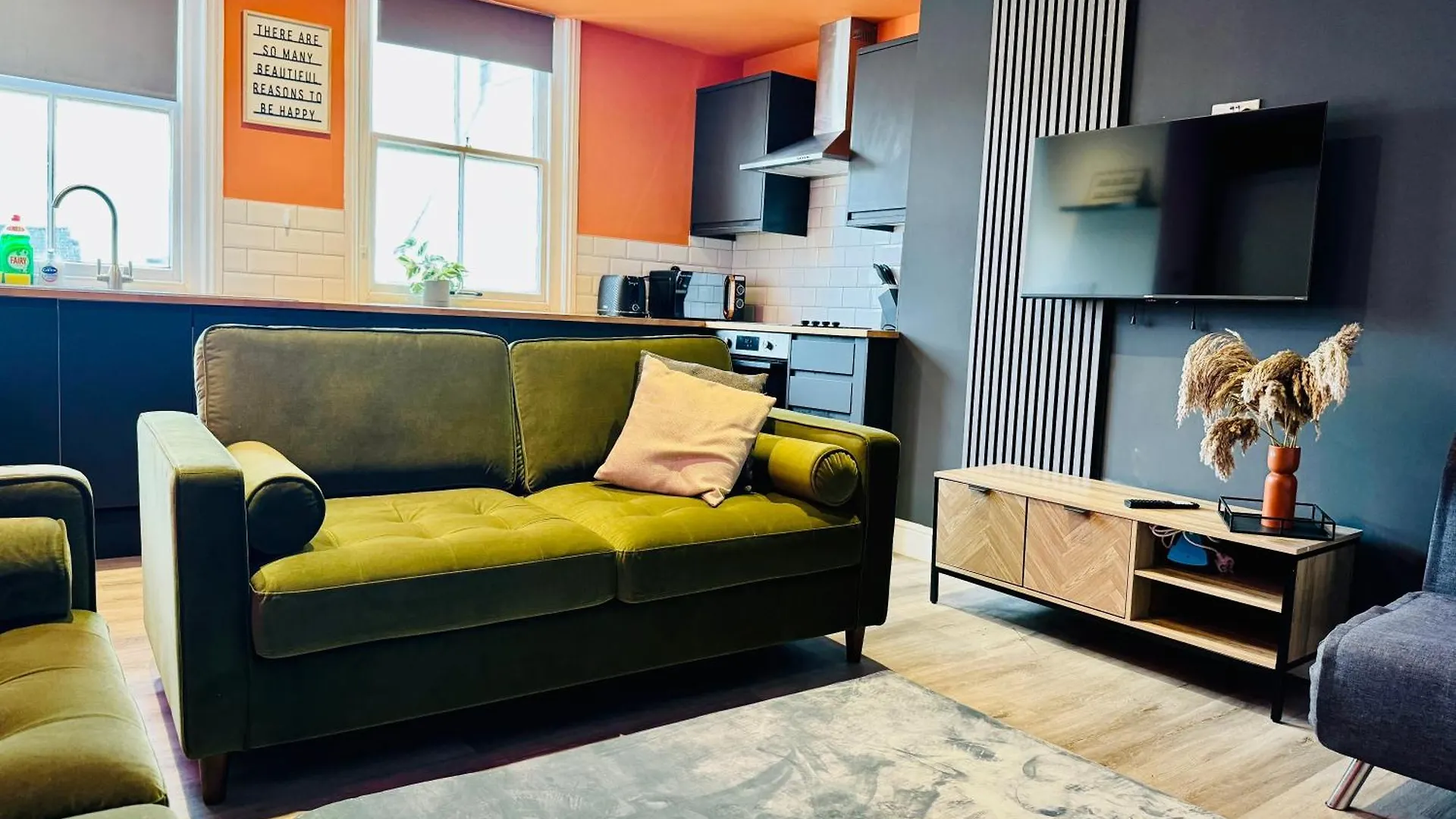 Free Parking I Amazing 2 Bedroom Flat Next To Brighton Beach I Sleep 8 Guests 0*,  英国